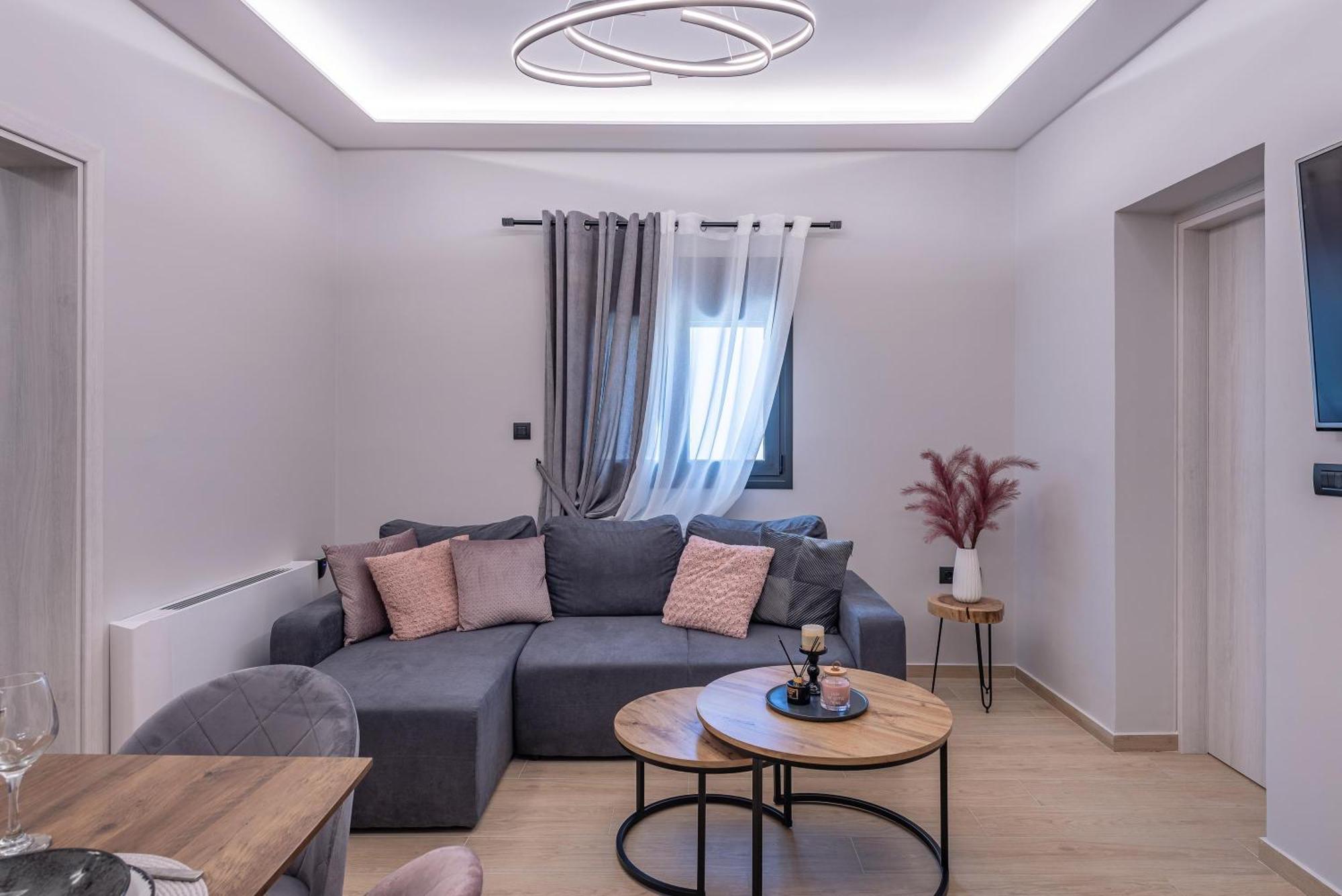 Fd Luxury Suites นาฟปลิโอ ภายนอก รูปภาพ