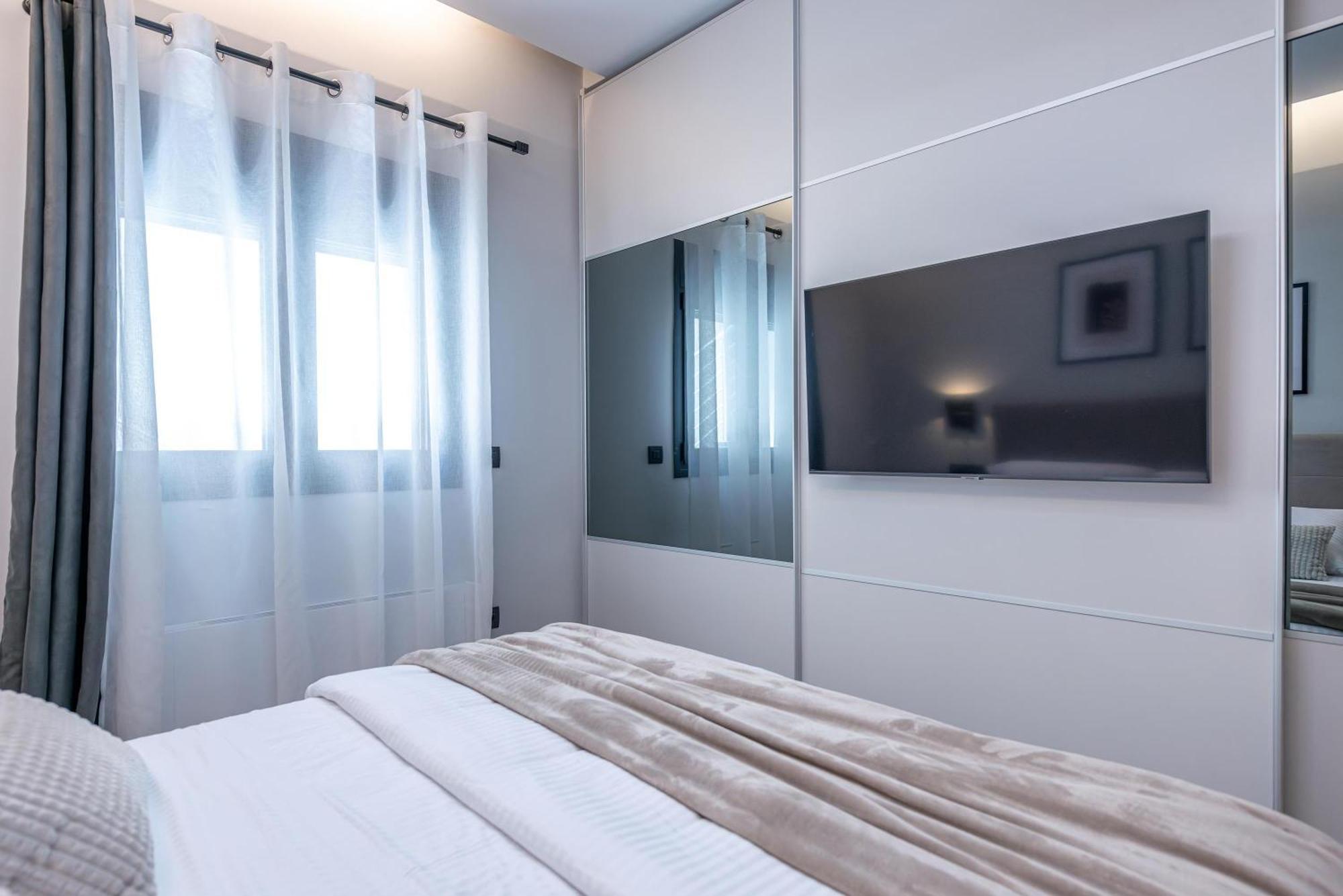 Fd Luxury Suites นาฟปลิโอ ภายนอก รูปภาพ