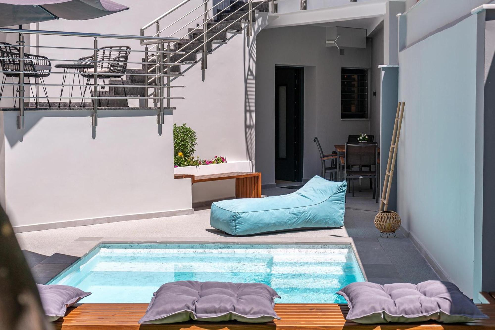 Fd Luxury Suites นาฟปลิโอ ภายนอก รูปภาพ