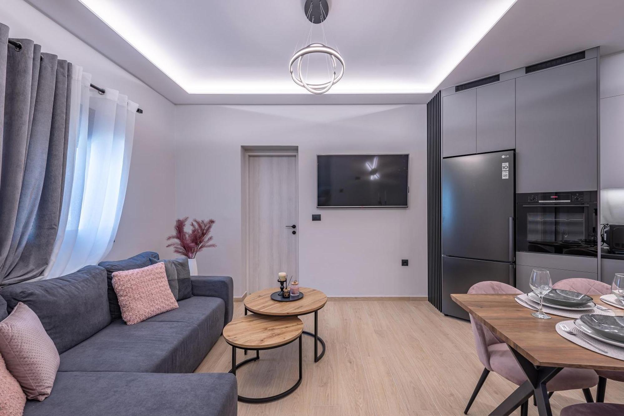 Fd Luxury Suites นาฟปลิโอ ภายนอก รูปภาพ