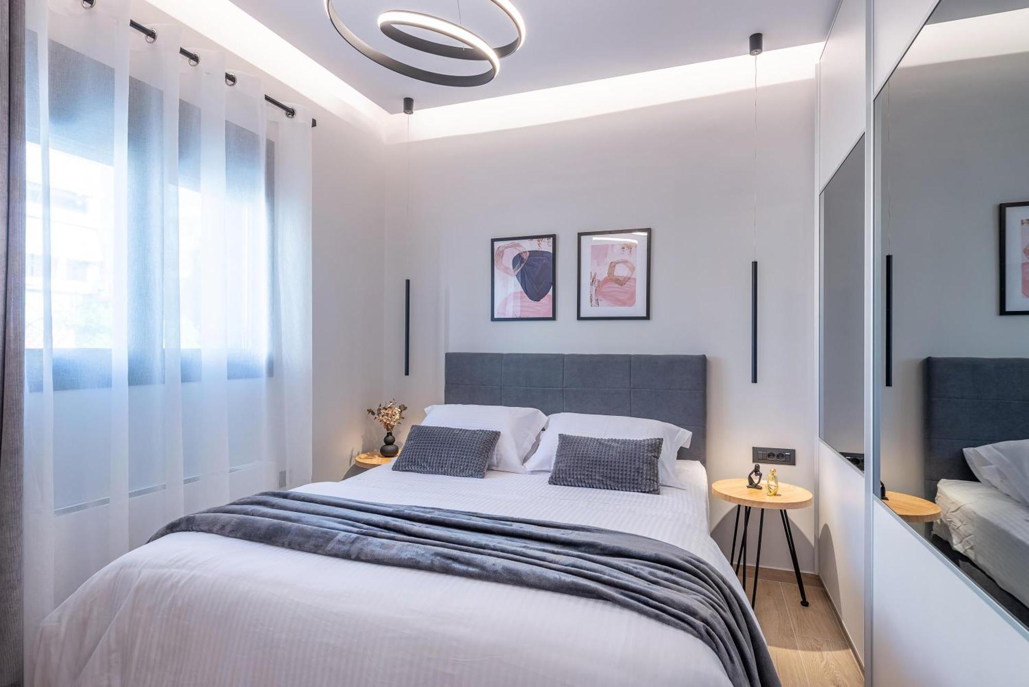 Fd Luxury Suites นาฟปลิโอ ภายนอก รูปภาพ